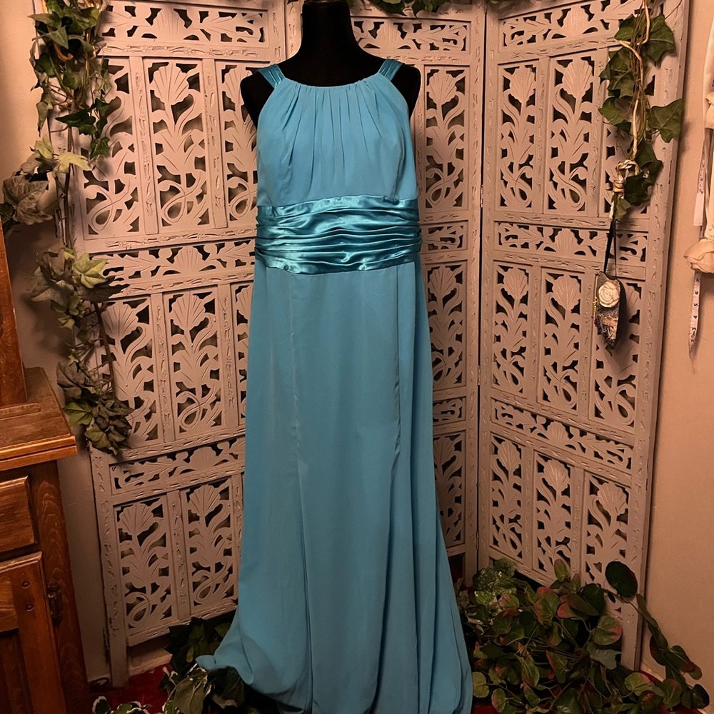 DAVIDS BRIDAL CHARMING TURQUOISE BLUE SLEEVELESS WIDE STRAPS FORMAL DRESS GOWN